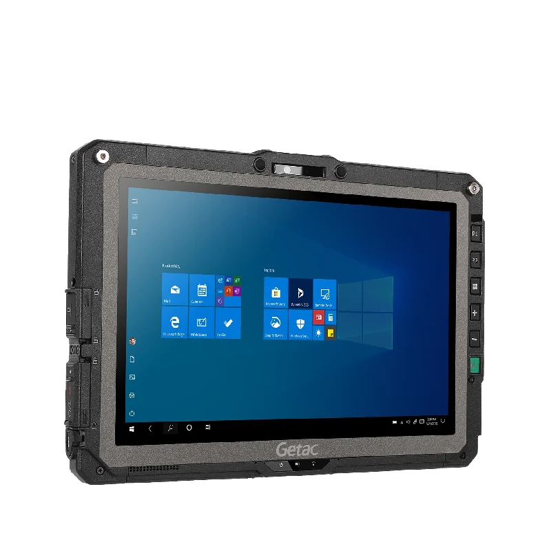 Tablet rugged Getac UX10 con schermo acceso, mostrato in un ambiente di lavoro professionale, evidenziando la sua robustezza e il display luminoso.
